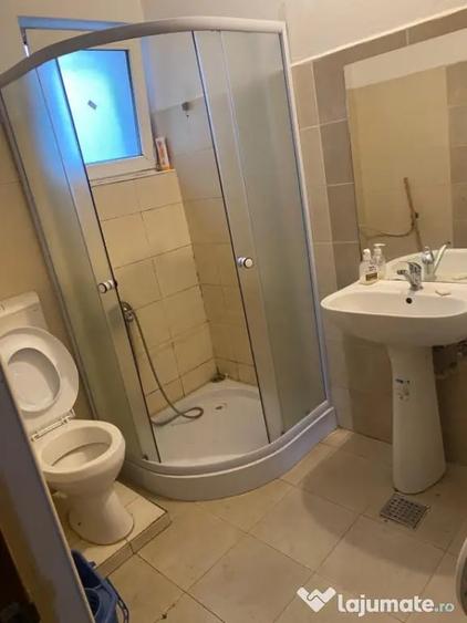 Apartament cu 3 camere decomandat în Mărăști