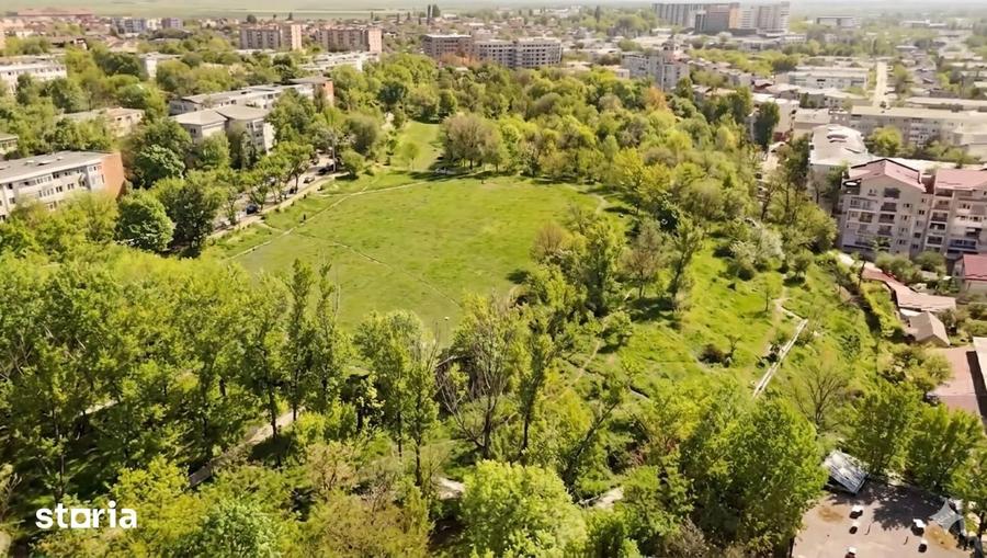 Apartament cu 4 camere decomandat în Tătărași