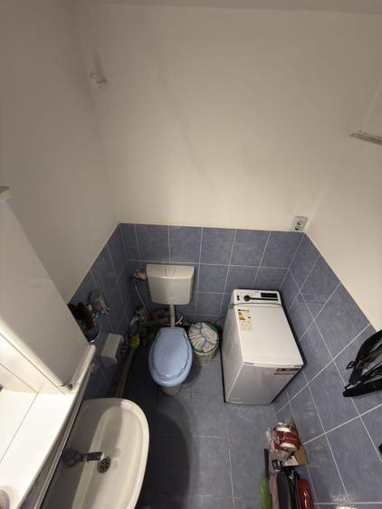 Apartament cu 3 camere decomandat în Micro 17