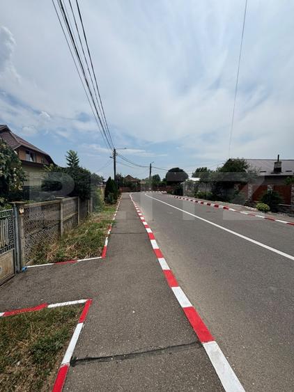 Casă individuală cu 3 camere cu Canalizare în Titu
