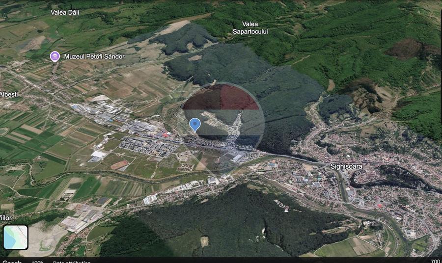 Casă cu 3 camere cu Teren 352 Mp în Nord-Est