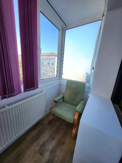 Apartament cu 2 camere semidecomandat în Complex Studențesc