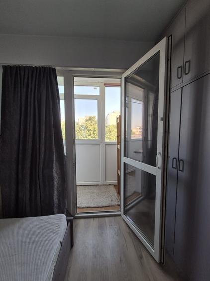 Apartament cu 2 camere semidecomandat în Brâncoveanu