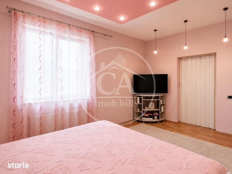 Casă cu 4 camere decomandat cu Teren 298 Mp în Rogerius