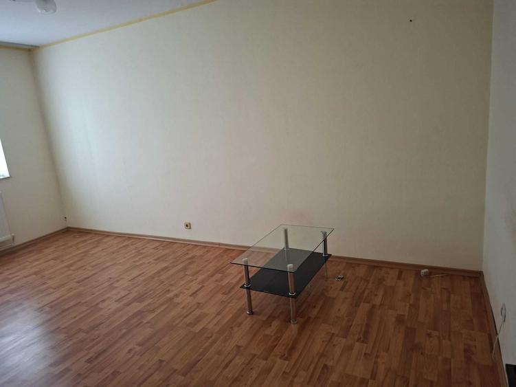 Vanzare apartament 3 camere - 4