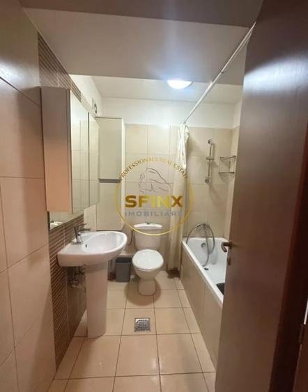 Garsonieră decomandată, mobilată în Vitan