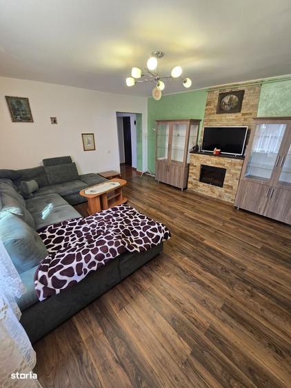 Apartament cu 2 camere decomandat în Florești
