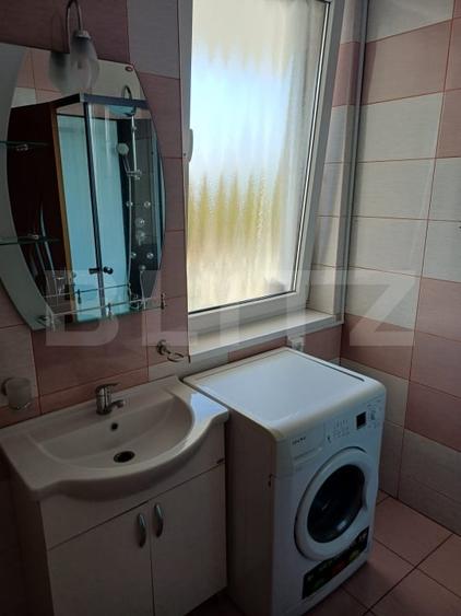 Garsonieră decomandată, mobilată în Central