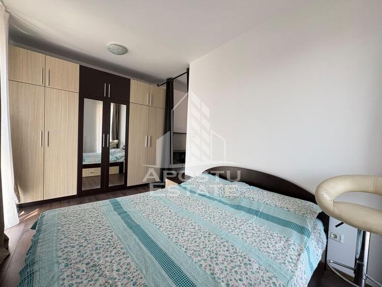 Apartament cu 2 camere decomandat, mobilat în Torontalului
