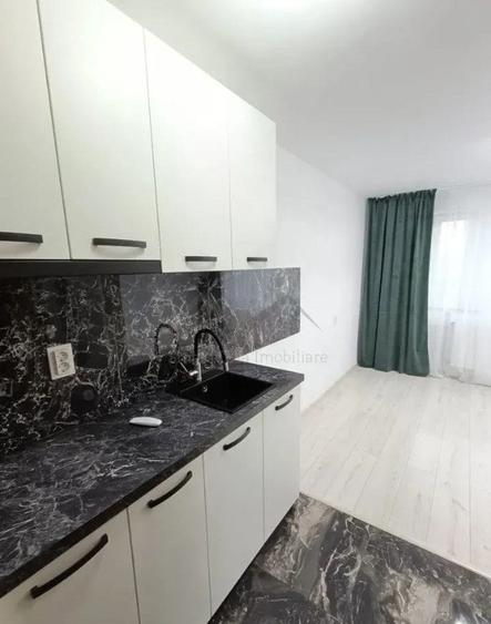 Garsoniera,17mp,renovata,Podu Ros-Casa Sindicatelor - 1