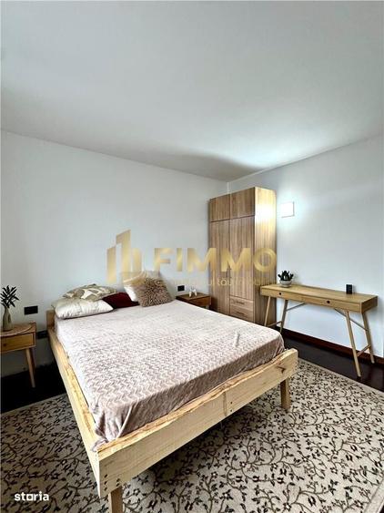 Apartament cu 3 camere semidecomandat în Ultracentral