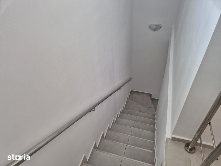 Casă cu 4 camere cu Teren 190 Mp în Domnești