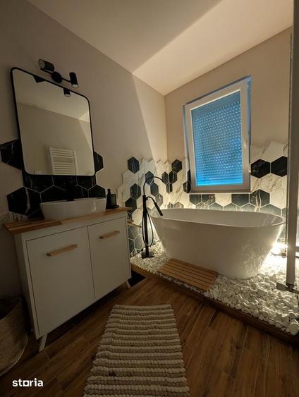 Apartament cu 3 camere în Tolstoi