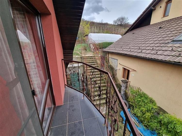 Casă individuală cu 5 camere cu Teren 1232 Mp în Sâncraiu de Mureș