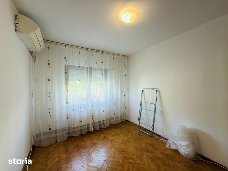 Apartament cu 3 camere decomandat, mobilat în Soarelui