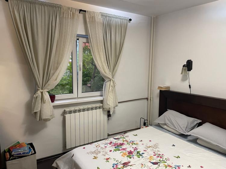 Apartament cu 3 camere decomandat, mobilat în 13 Septembrie