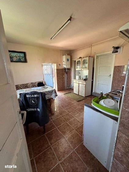 Casă cu 2 camere în Adămuș