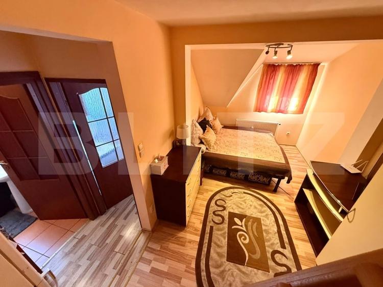 Apartament cu 2 camere semidecomandat, mobilat în Central