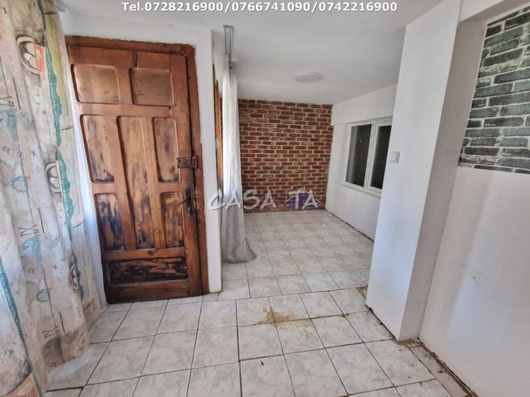 Apartament cu 3 camere în 9 Mai