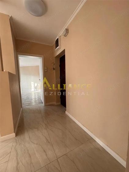 3 Camere Aparatorii Patriei Metrou - 1