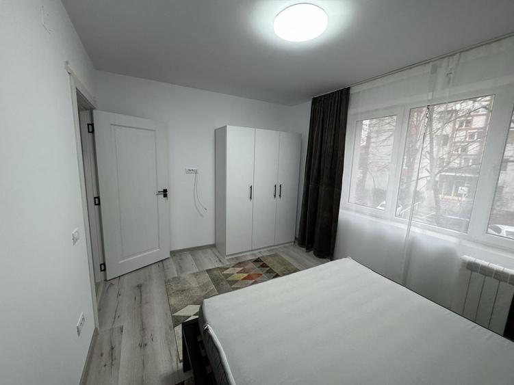 Apartament cu 2 camere semidecomandat în Cina