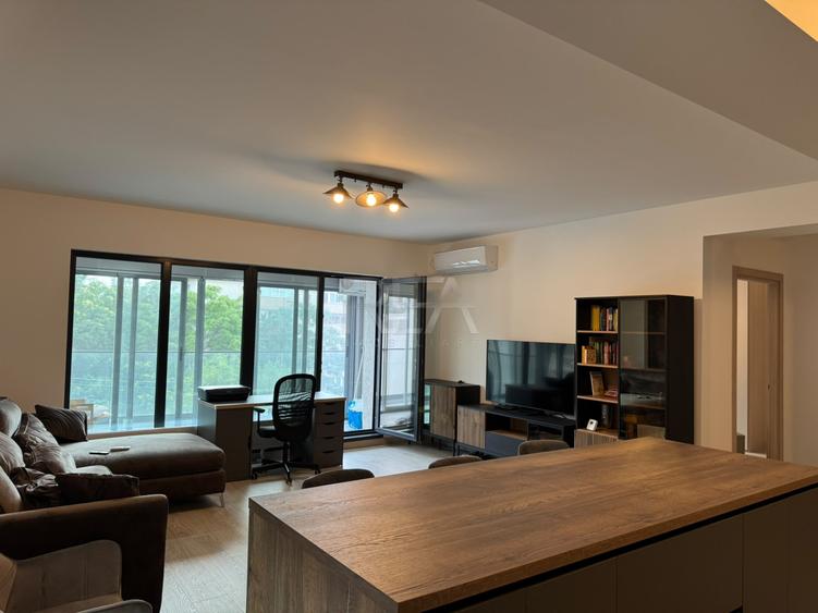 Apartament cu 3 camere decomandat, mobilat în Vitan