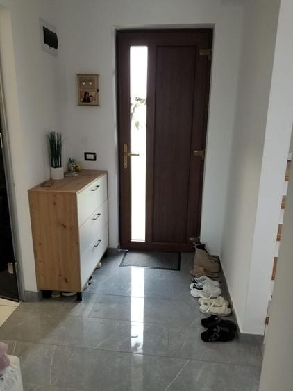 Casă individuală cu 3 camere cu Canalizare în Tărlungeni