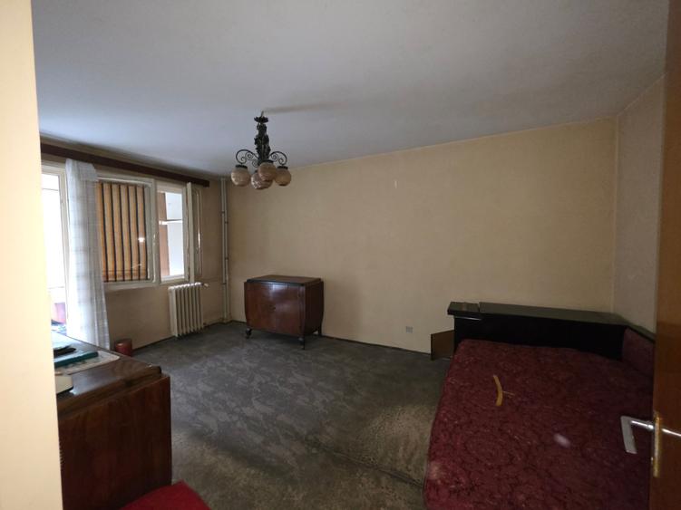 Apartament cu 2 camere decomandat în Tineretului