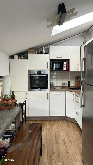 Apartament cu 4 camere în Centrul Civic