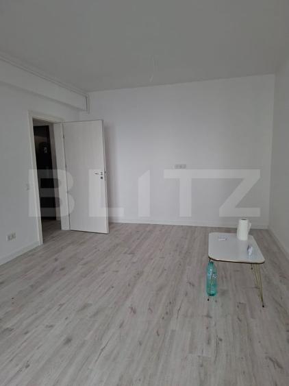 Apartament cu 2 camere decomandat în Industrială