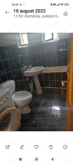 Garsonieră decomandată în Plopilor