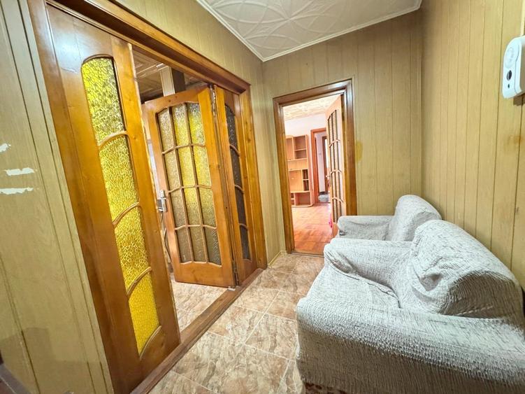 Cinema Orizont - Scoala 10, Apartament 2 camere, etaj 1, 50mp + balcon, mobilat - 2