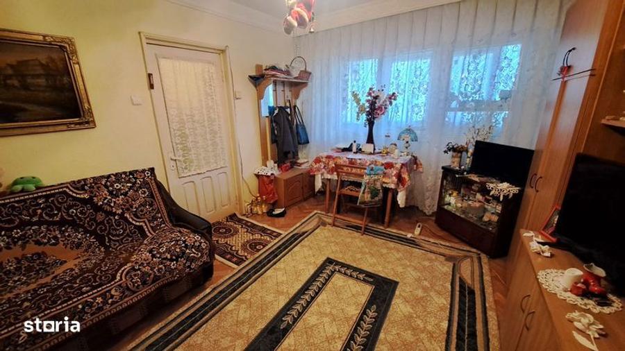 Garsonieră decomandată în Radu Negru