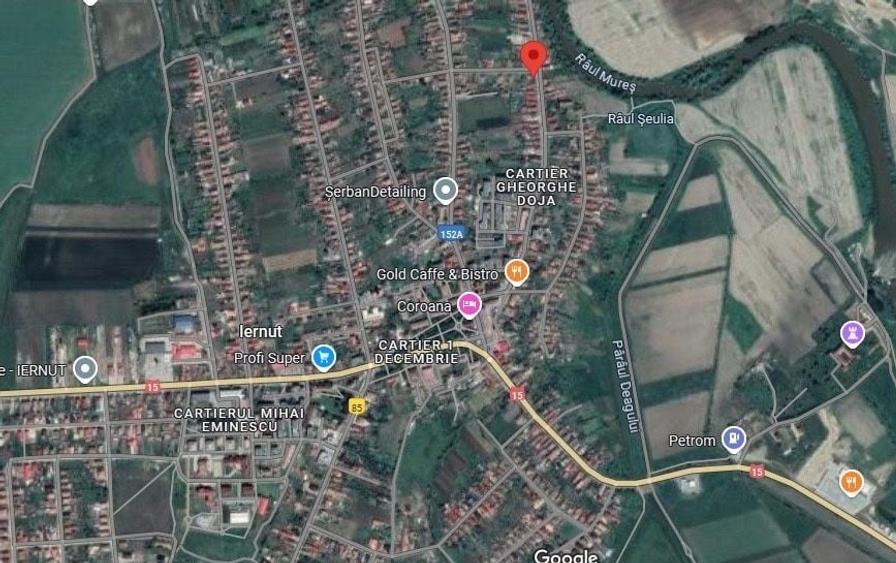 Casă cu 4 camere în Iernut