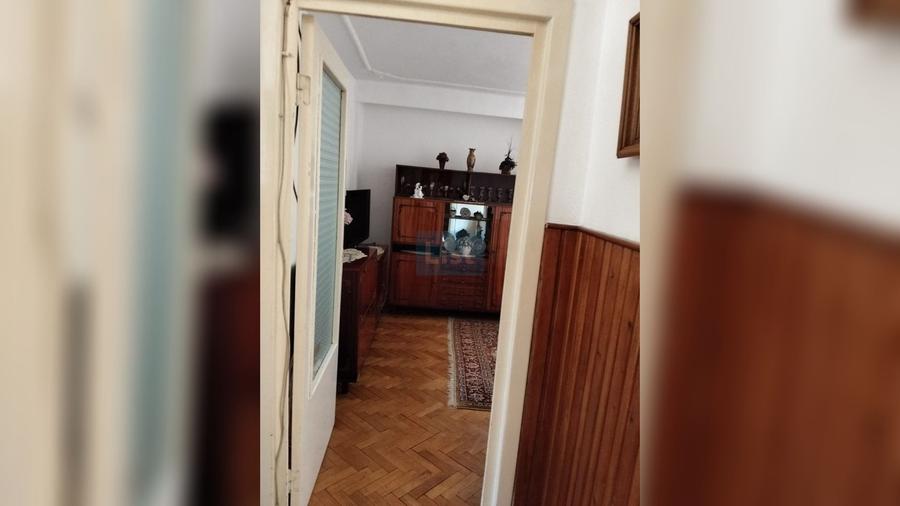 Apartament cu 3 camere decomandat, mobilat în Mărăști