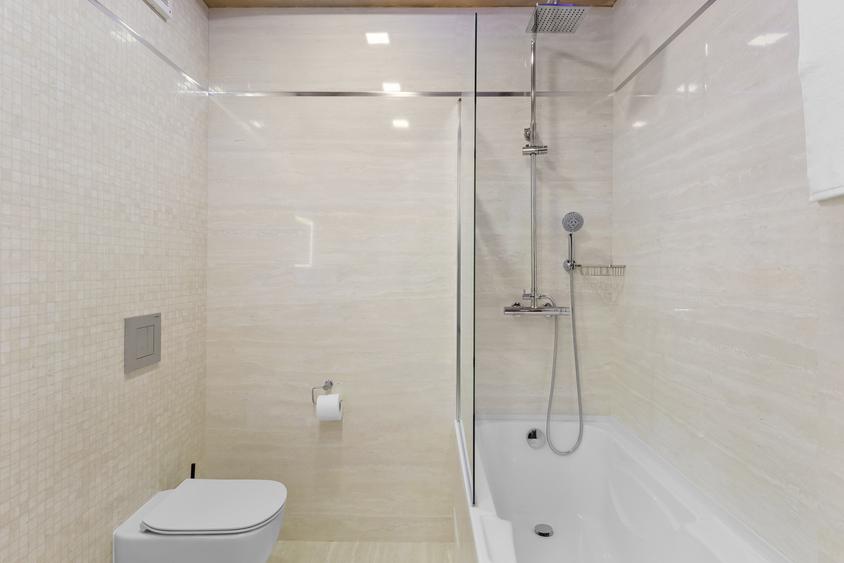 Apartament cu 2 camere decomandat, mobilat în Tractorul