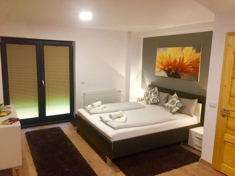 Duplex cu 3 camere cu Teren 700 Mp în Central