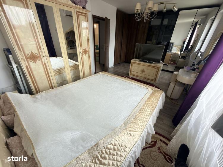 Casă cu 4 camere în Olteniței