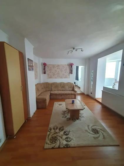 Apartament cu 2 camere semidecomandat în Ultracentral