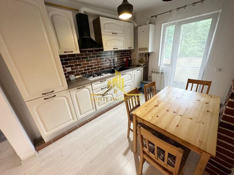 Apartament cu 2 camere decomandat, mobilat în Zorilor