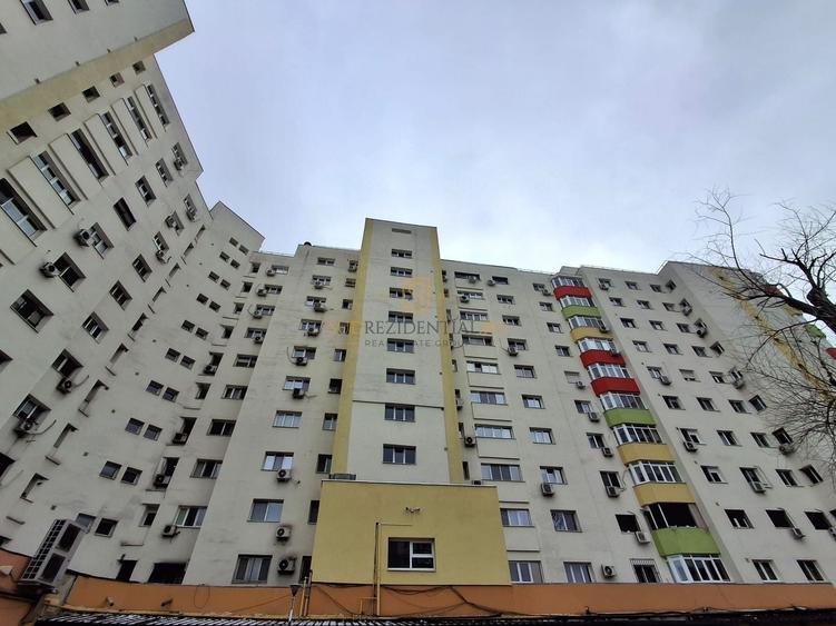 Apartament cu 4 camere decomandat în Rahova