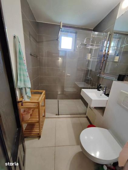 Apartament cu 2 camere semidecomandat, mobilat în Pantelimon