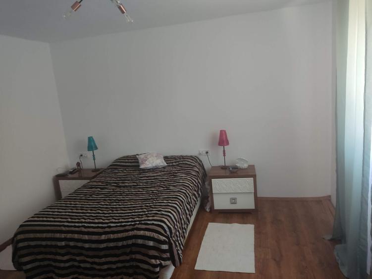Casă cu 2 camere cu Teren 318 Mp în Central