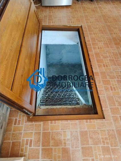 Casă individuală cu 4 camere cu Canalizare în Cataloi