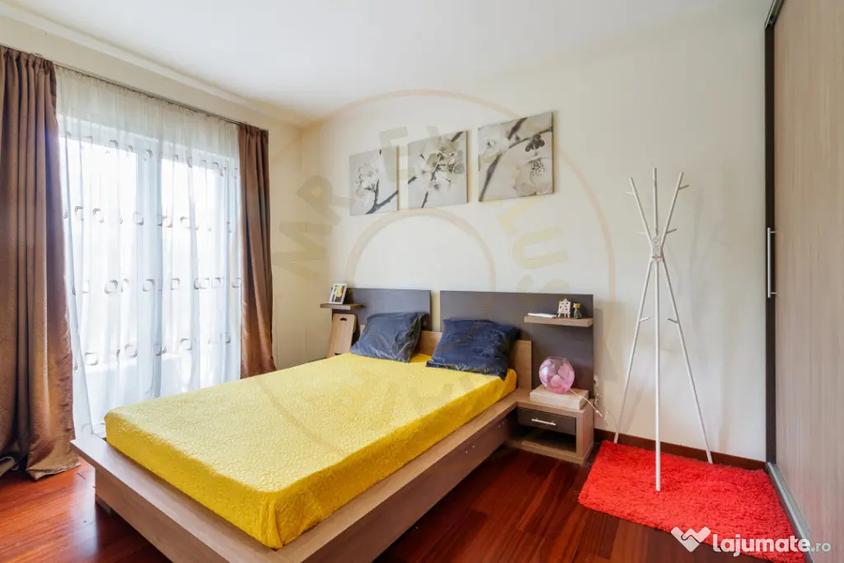 Apartament cu 3 camere semidecomandat, mobilat în Ștefăneștii de Jos