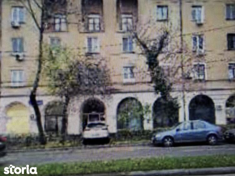 Spațiu comercial, de 75 mp, în Vatra Luminoasă