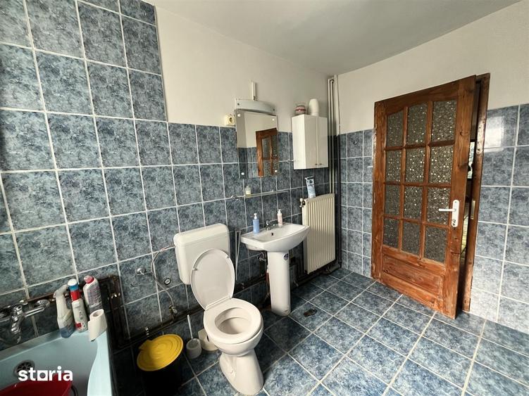 Casă cu 3 camere cu Teren 180 Mp în Șelimbăr