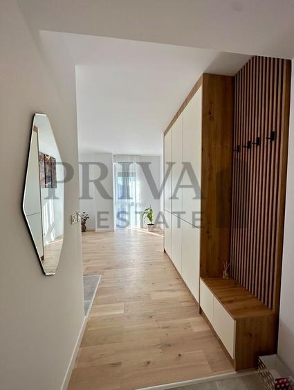 Apartament cu 2 camere decomandat, mobilat în Ultracentral
