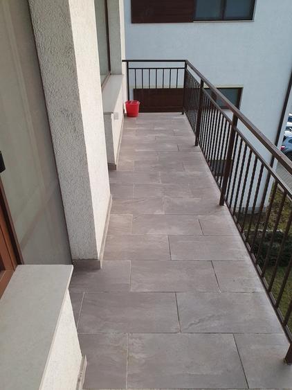 Apartament cu 2 camere decomandat în Borhanci