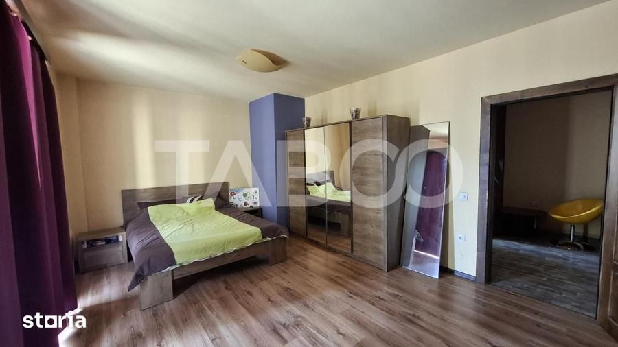 Apartament cu 3 camere decomandat în Turnișor